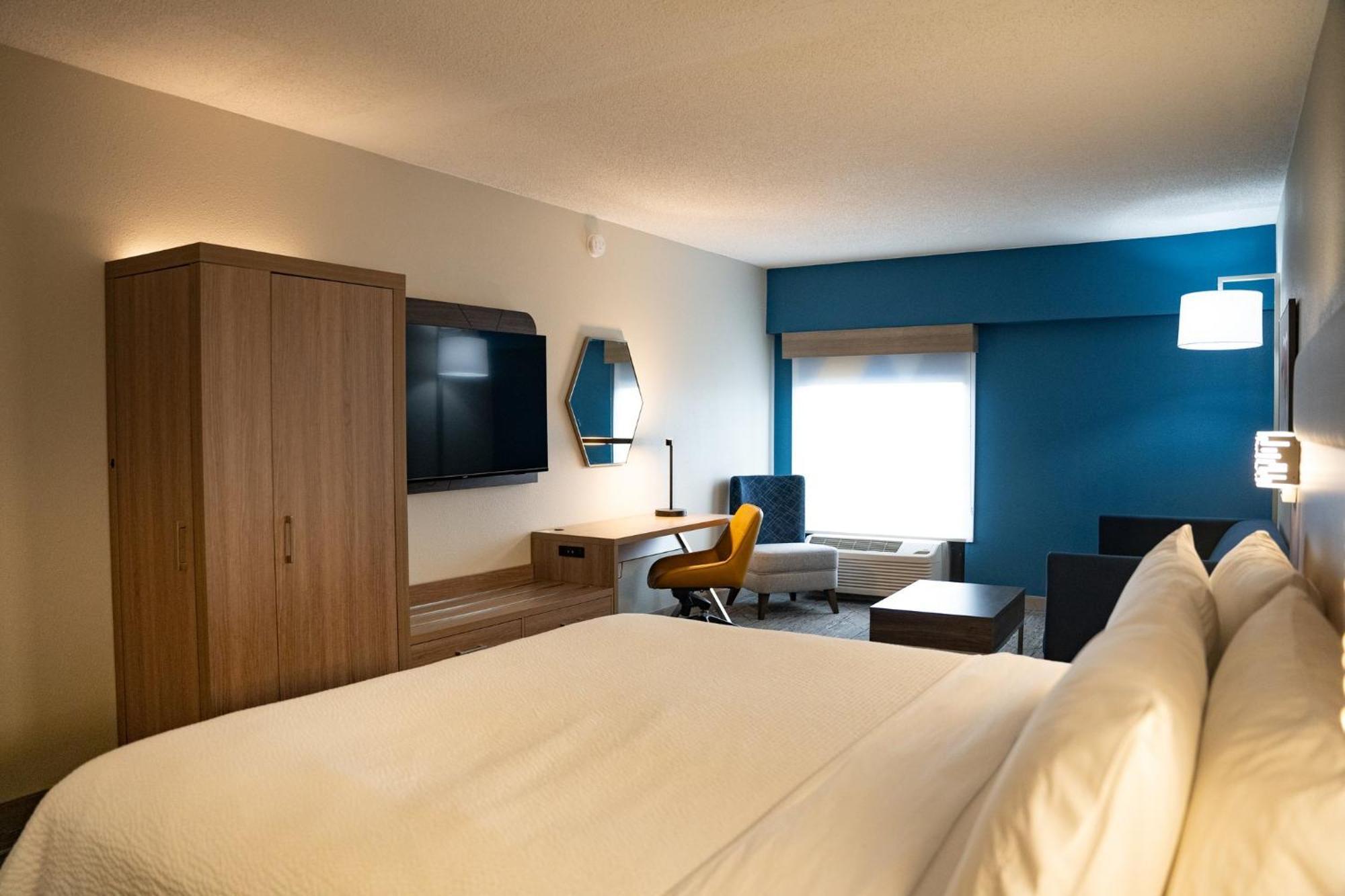 Holiday Inn Express Hotel & Suites West Chester By Ihg Concordville Extérieur photo