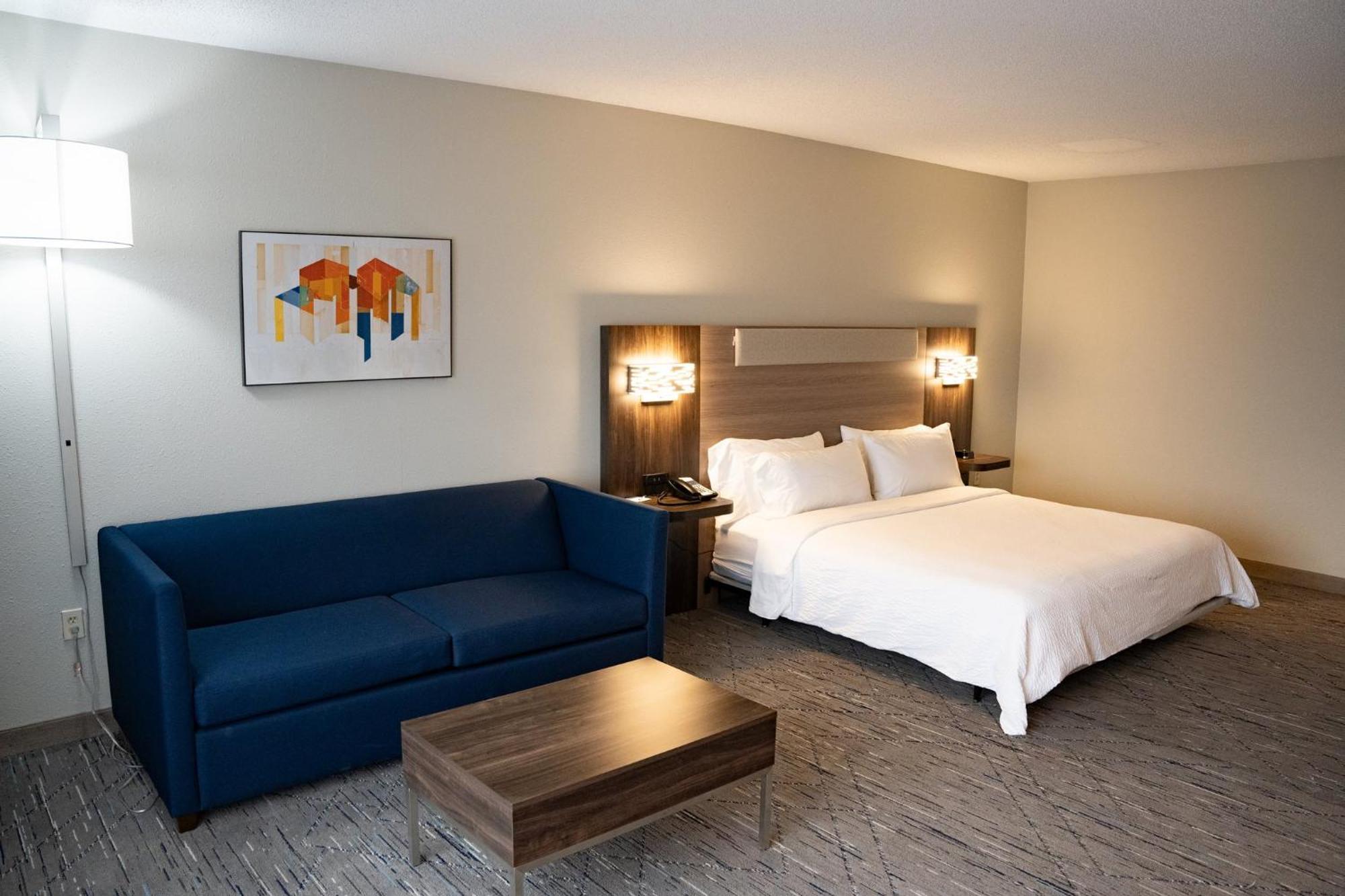 Holiday Inn Express Hotel & Suites West Chester By Ihg Concordville Extérieur photo
